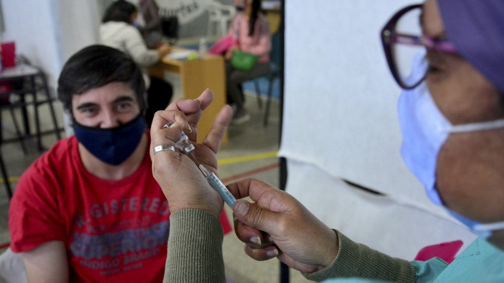La semana próxima Argentina llegará a los 20 millones de dosis de vacunas recibidas.