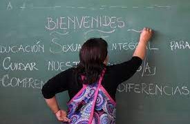 Segun una encuesta la mayoría de los argentinos está en contra del uso del lenguaje inclusivo
