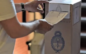 Empate Schiaretti Milei en las urnas